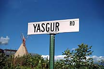 [ Yasgur Road sign, with teepee in background.
8/19/97 ]